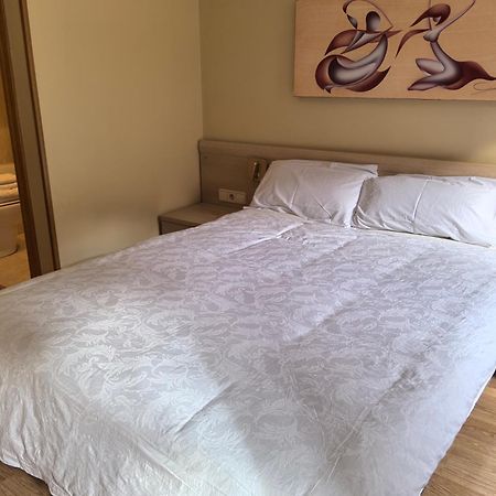 Hostal San Isidro Autol Extérieur photo